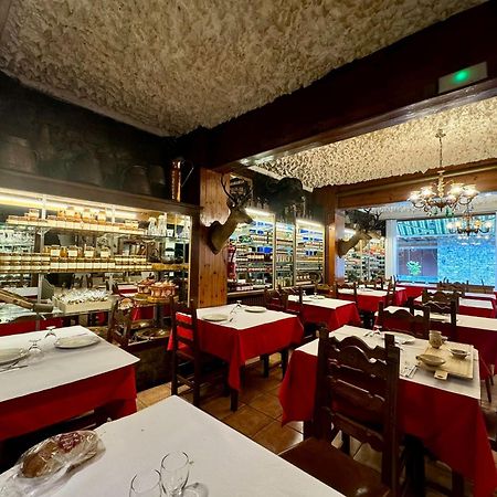 Hotel Valls Valira Os de Civis Luaran gambar