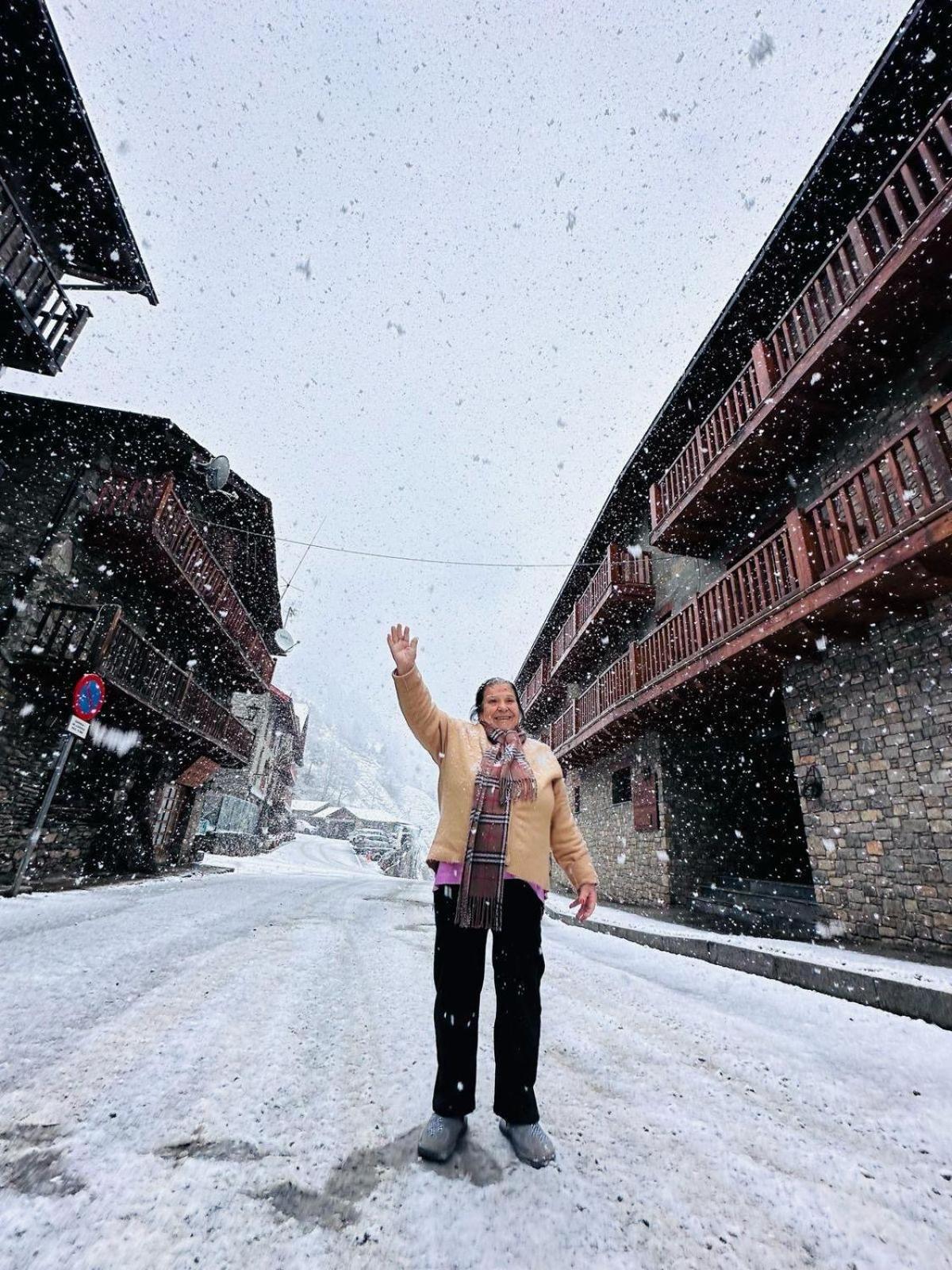 Hotel Valls Valira Os de Civis Luaran gambar